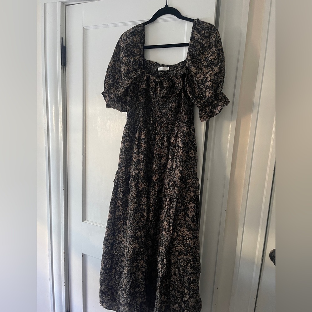 Neuflora Smocked Black Taupe Floral Dress Doen Dupe Size Medium Cottagecore